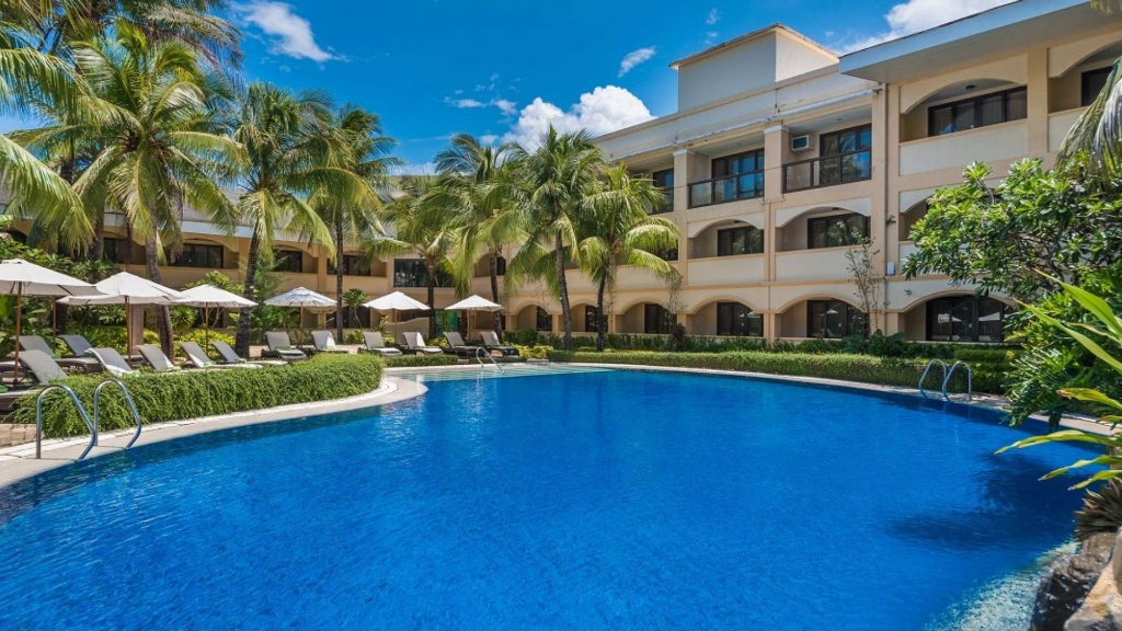 Henann Garden Resort 游泳池