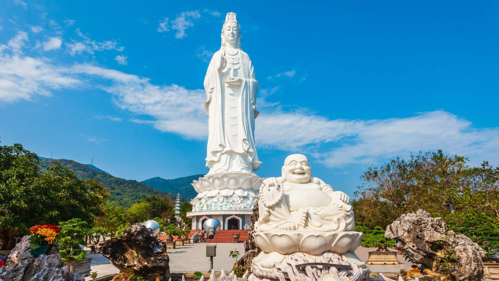 山茶半島靈應室