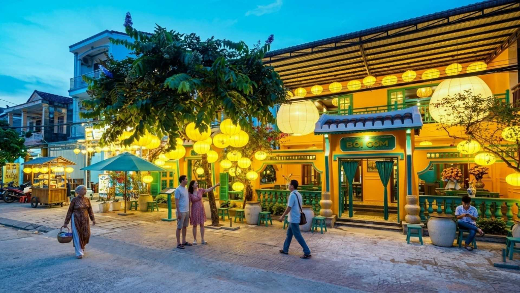 會安 Bới Cơm Hoi An Restaurant & Cafe 餐廳大門