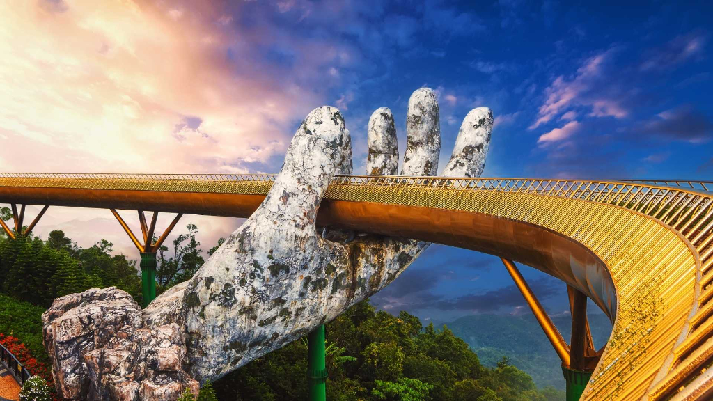 巴拿山黃金佛手橋