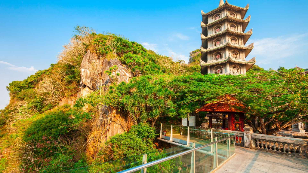 峴港五行山