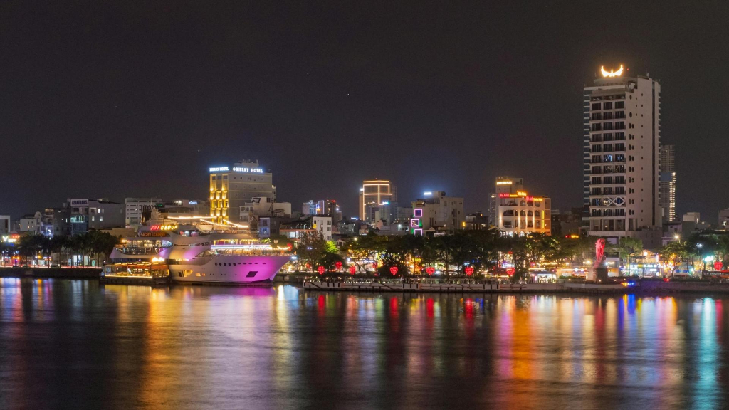 峴港漢江夜景