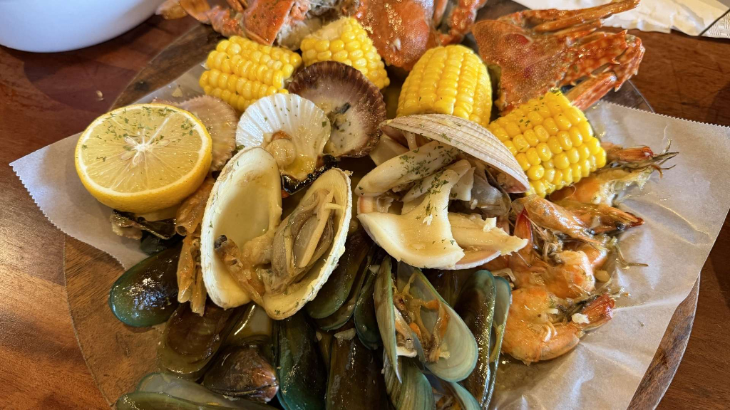 seafood party